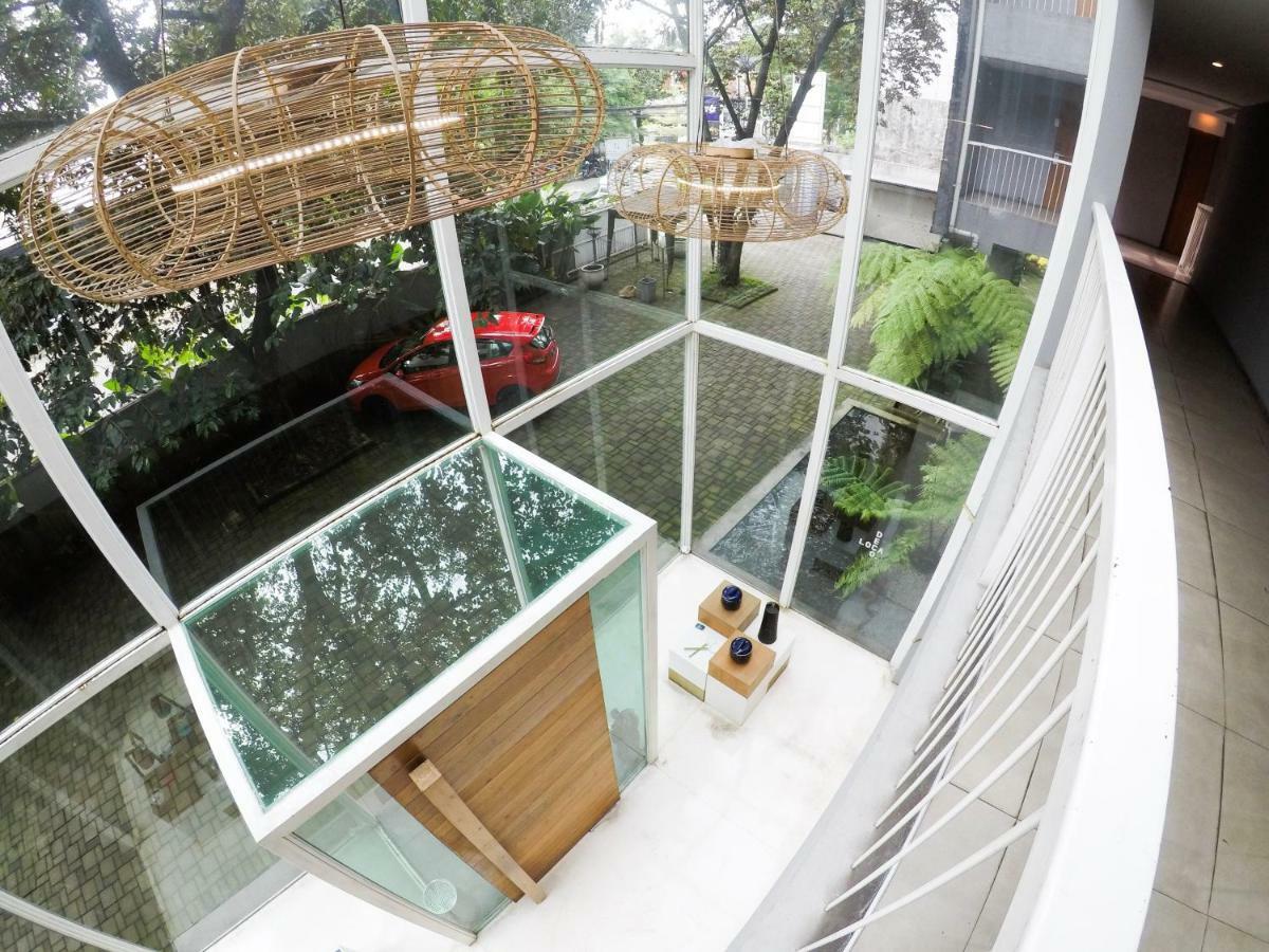 Aparthotel 2510 Urbanliving Jakarta Exterior foto
