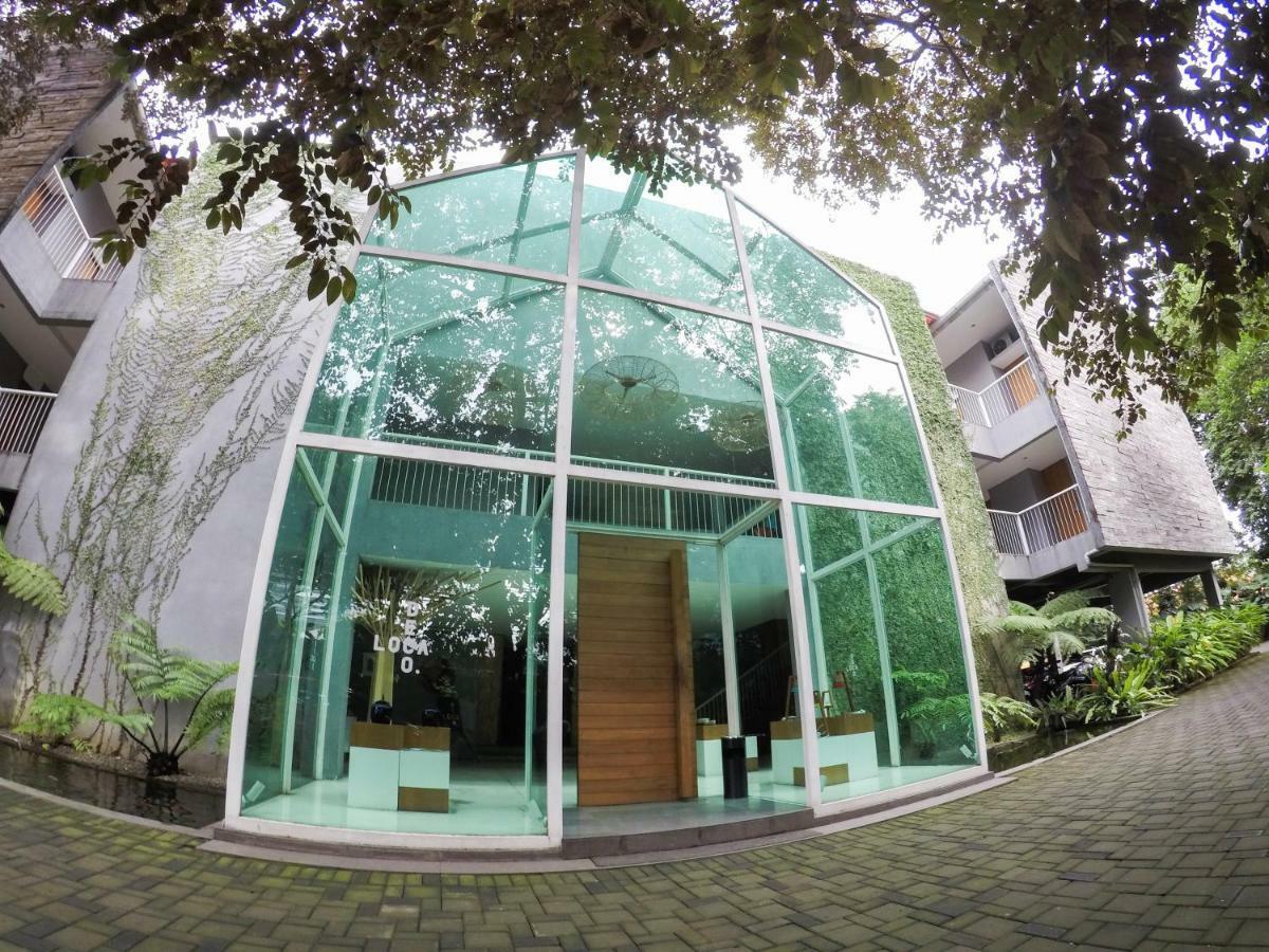 Aparthotel 2510 Urbanliving Jakarta Exterior foto